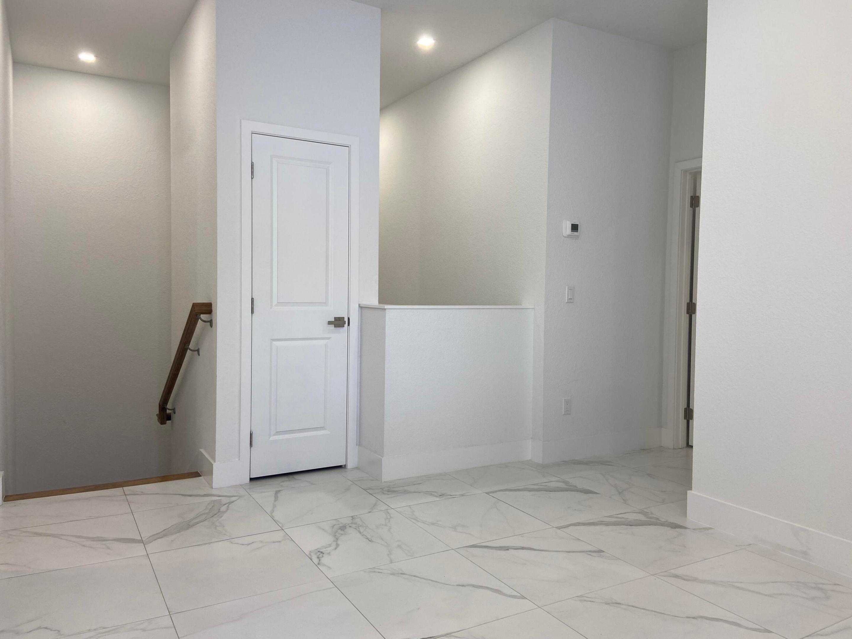 CASA DEL SOL - Residential Lease