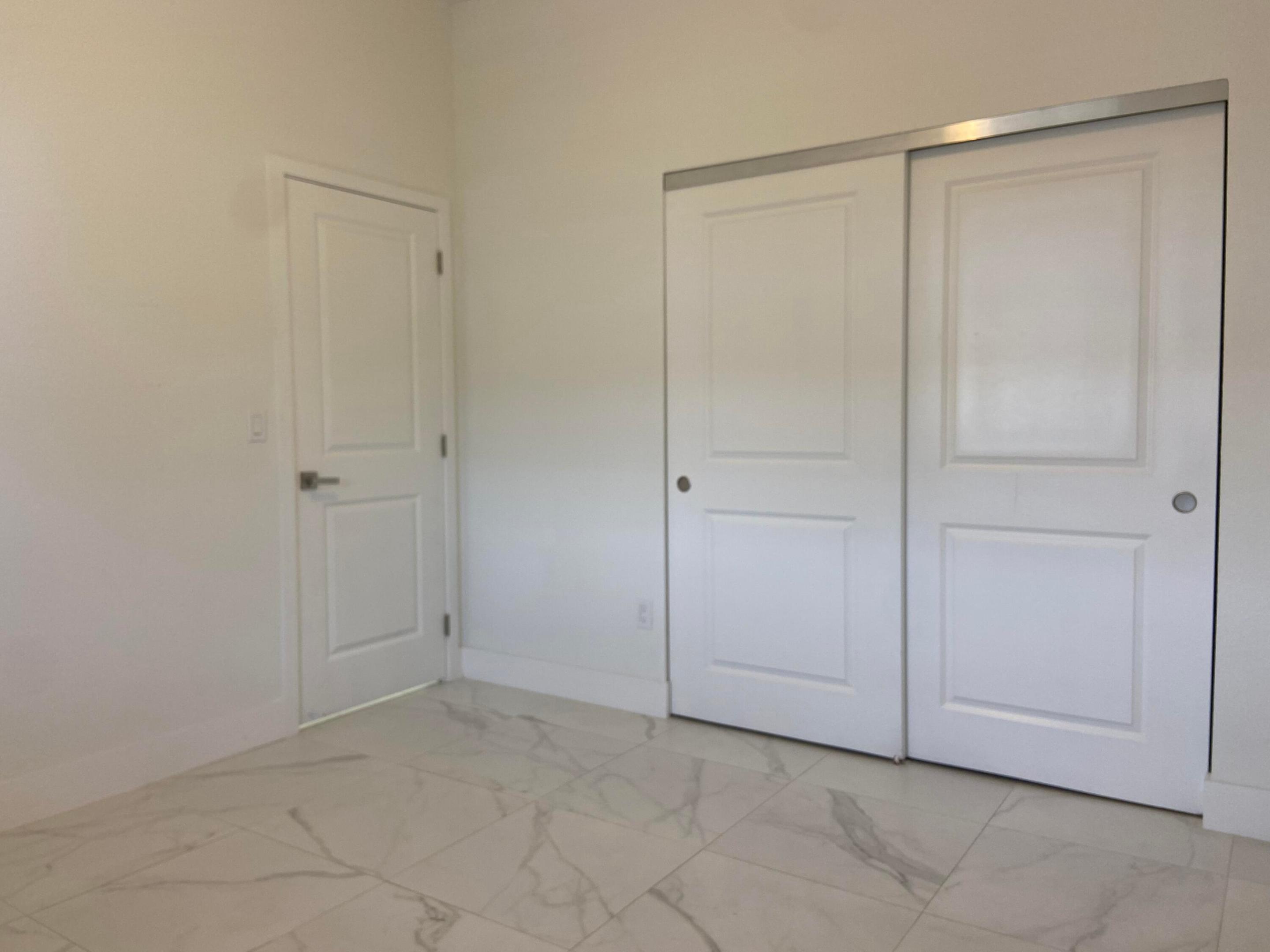 CASA DEL SOL - Residential Lease