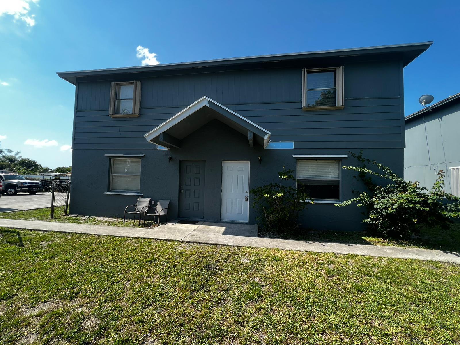 LAURA LANE UNREC ON AM-52 - Residential Lease