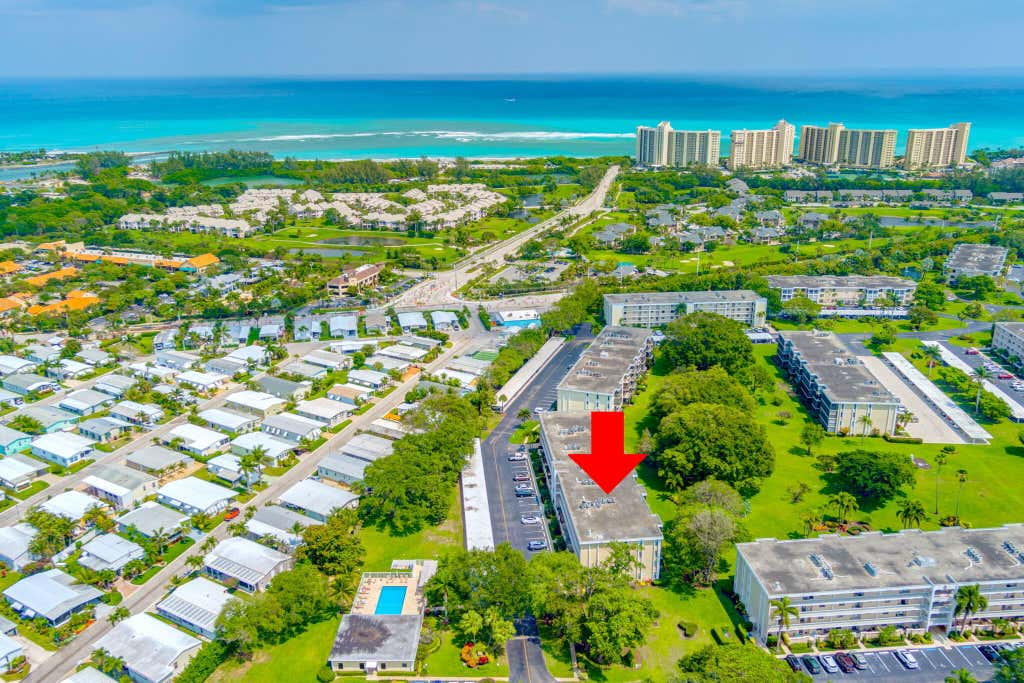 Photo of 300 N Highway A1a #305o, Jupiter, FL 33477 (MLS # R10973003)