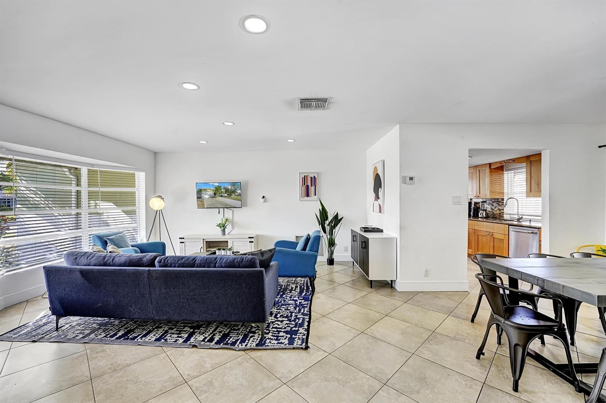 6481 Kimberly Boulevard