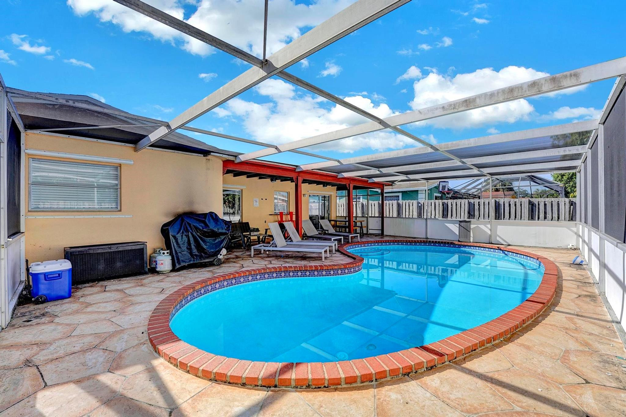 KIMBERLY VILLAGE SEC TWO - Residential