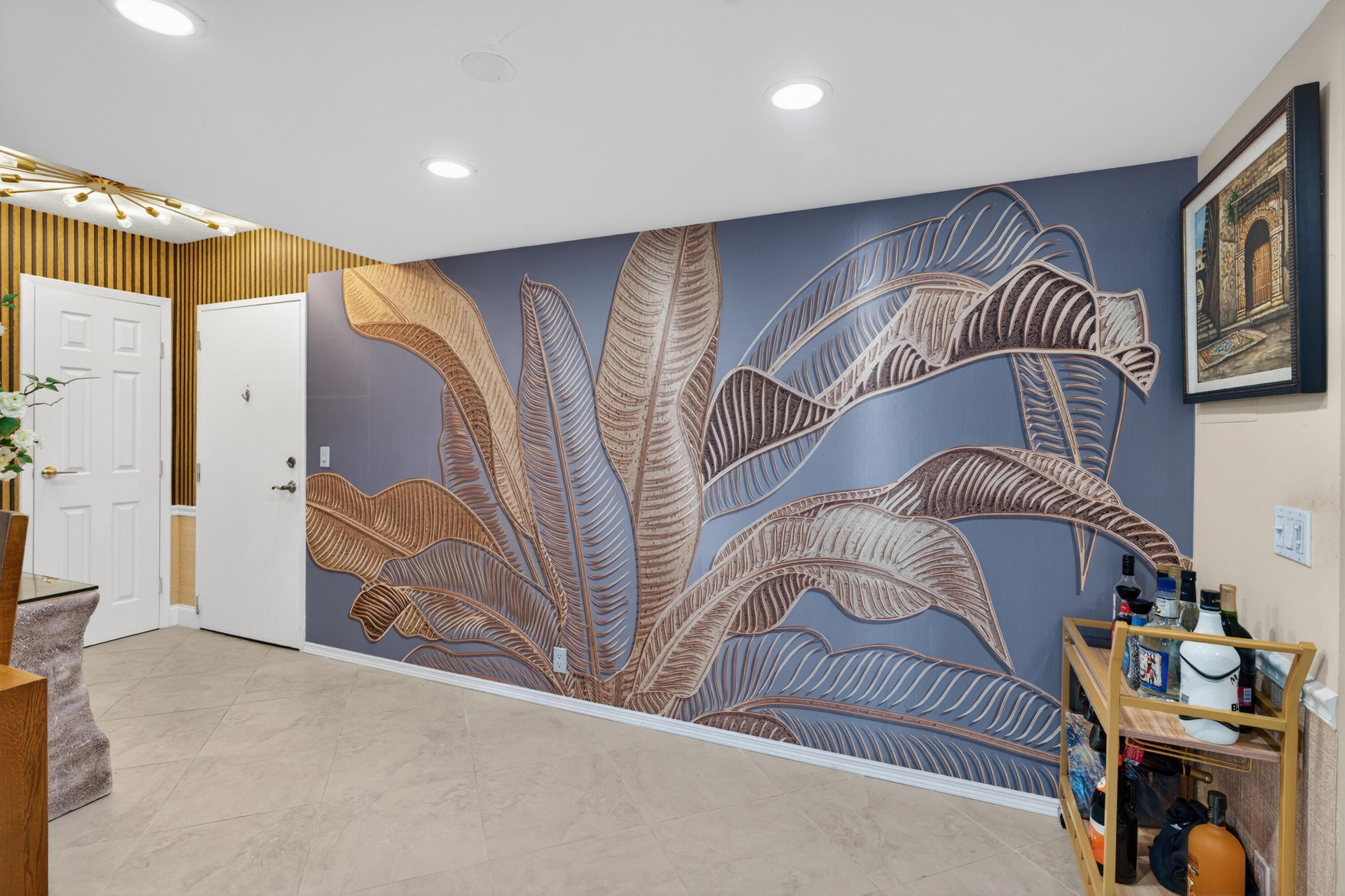 GEMINI CONDO - Residential