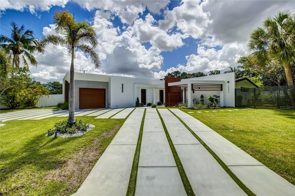Photo of 2406 Nassau Lane, Fort Lauderdale, FL 33312 (MLS # F10383070)
