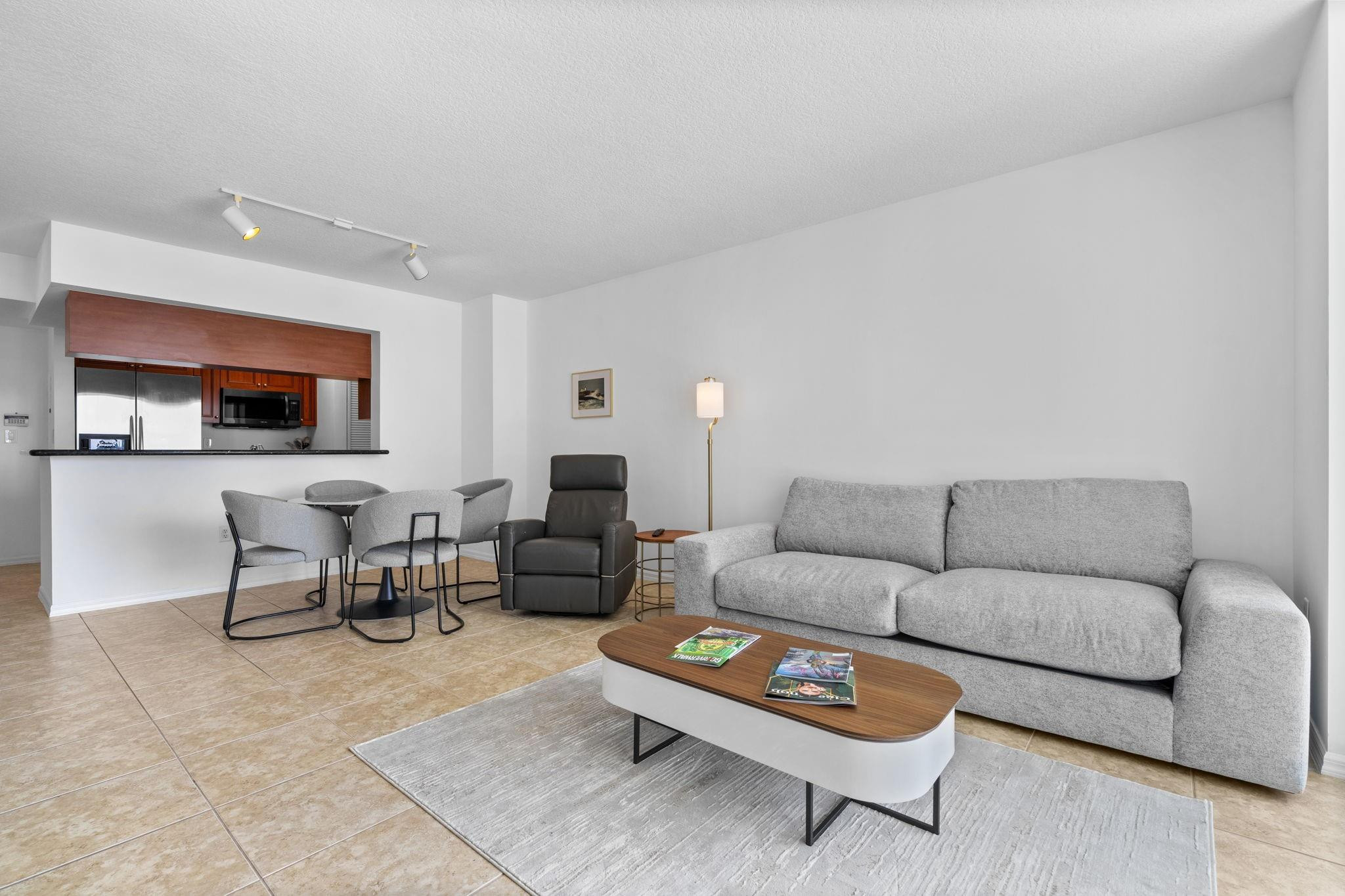 WATERGARDEN CONDO - Residential Lease