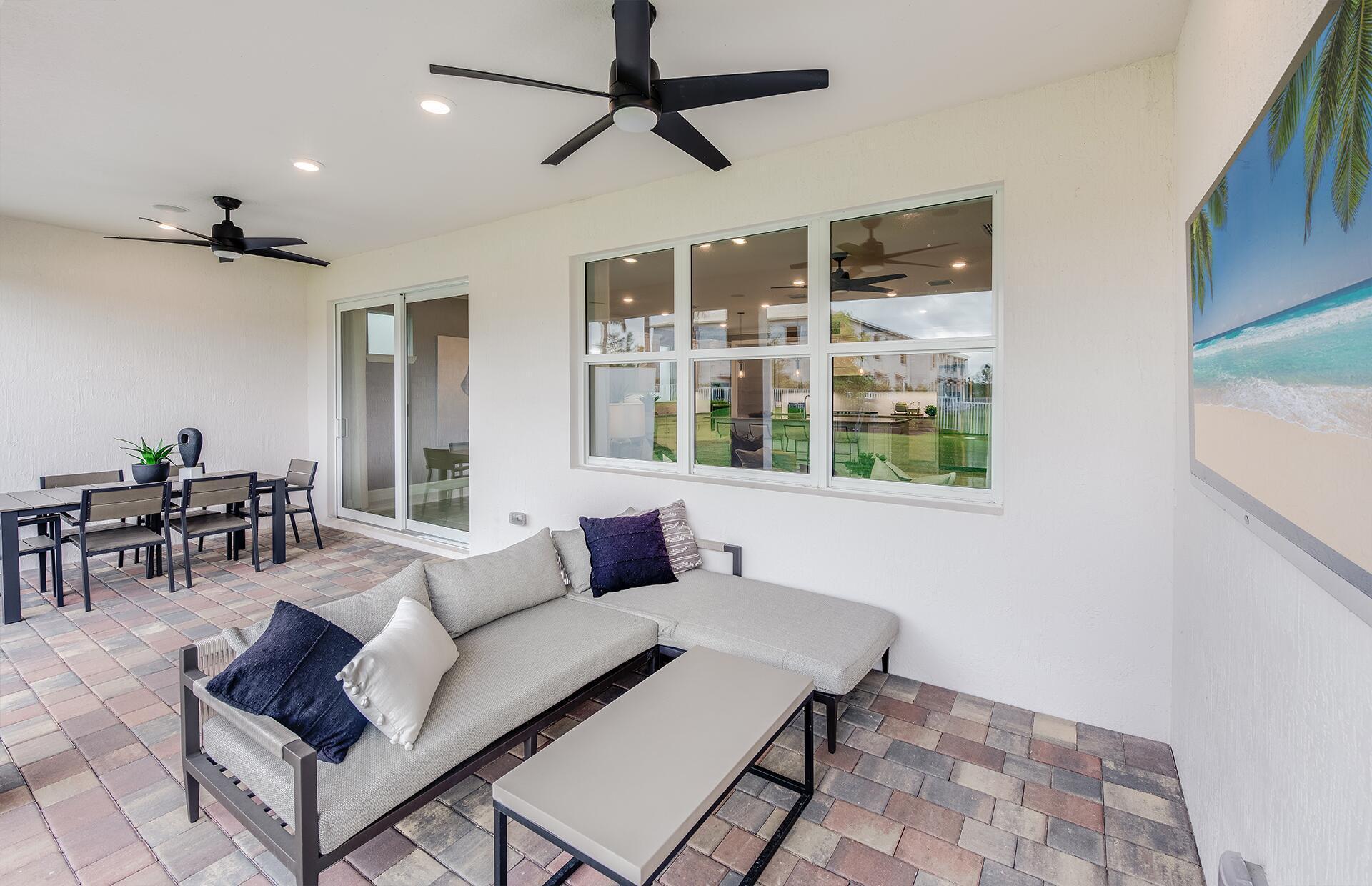 DEL WEBB TRADITION - Residential