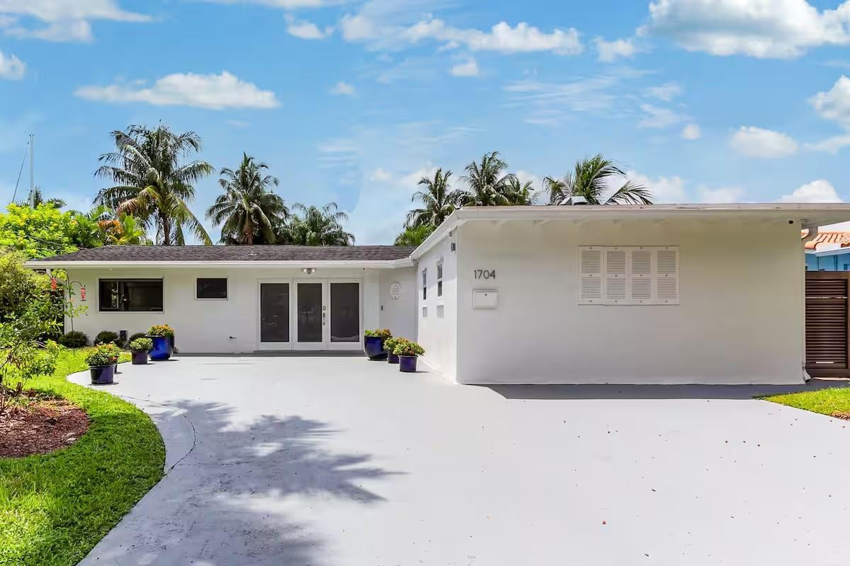 GILL ISLES - Residential