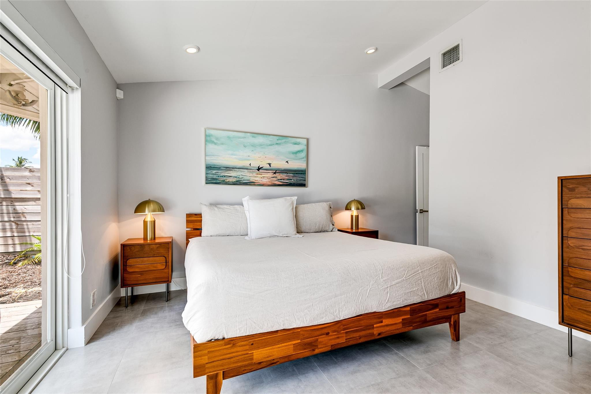GILL ISLES - Residential