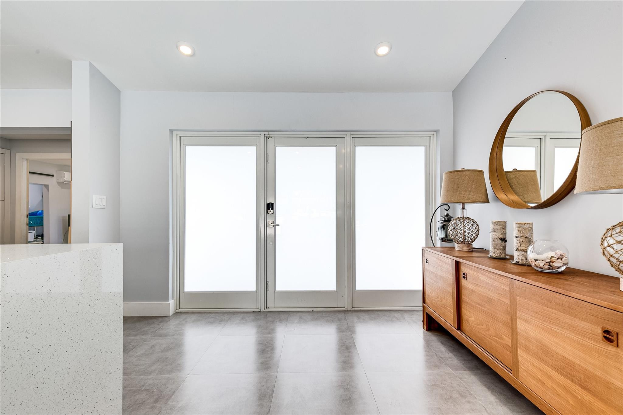 GILL ISLES - Residential