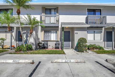 A home in Greenacres