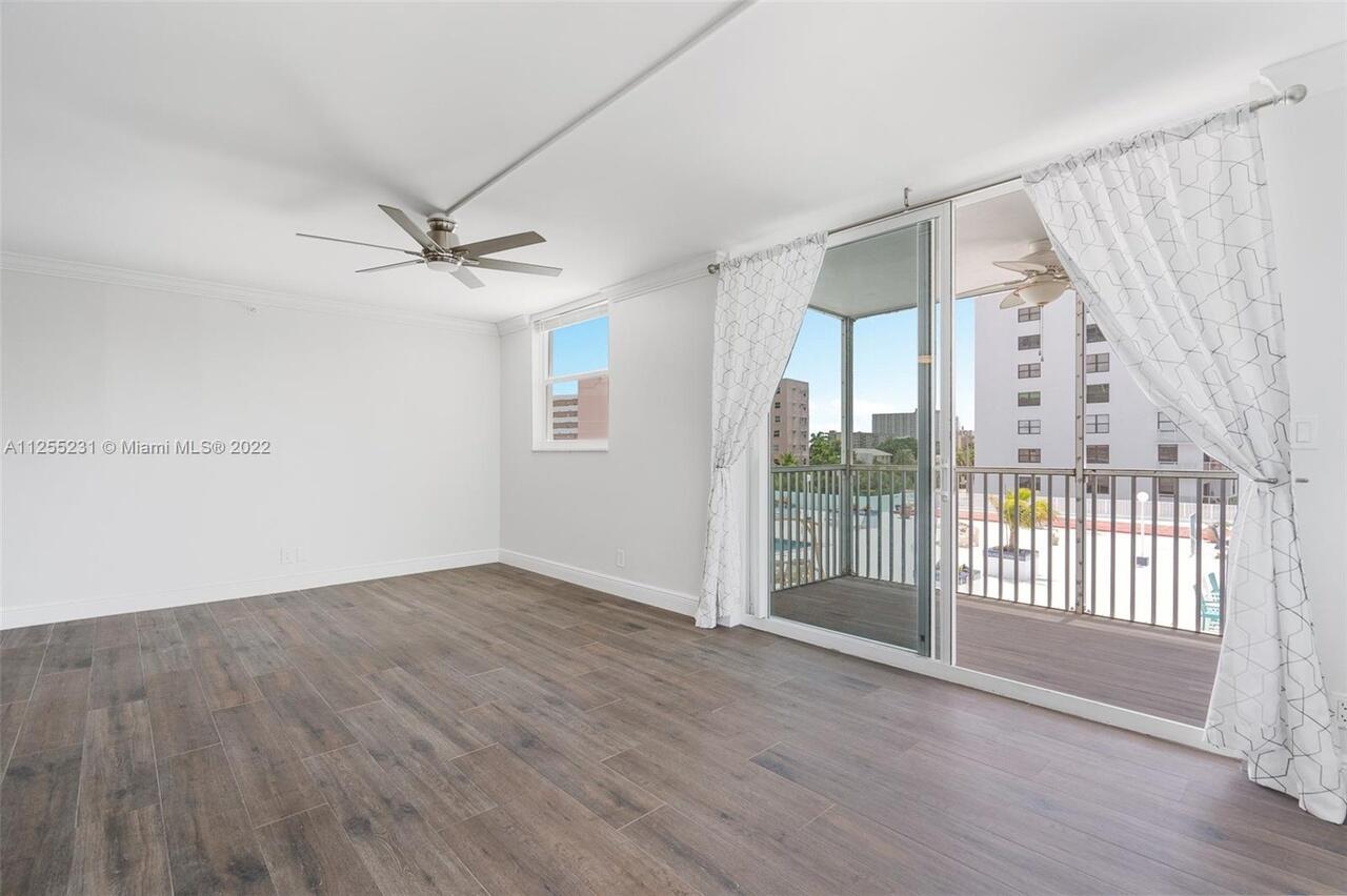 INTRACOASTAL TOWER - Residential Lease