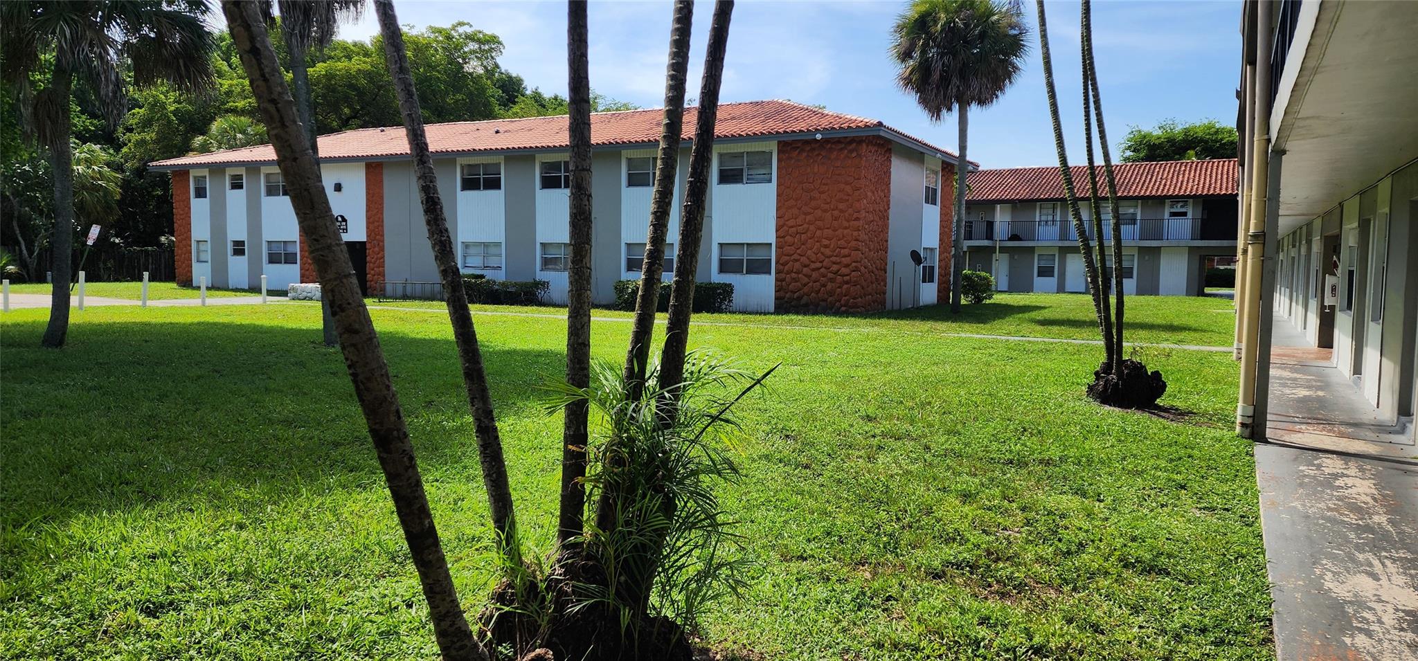 Silver Palms Condo - Residential Lease