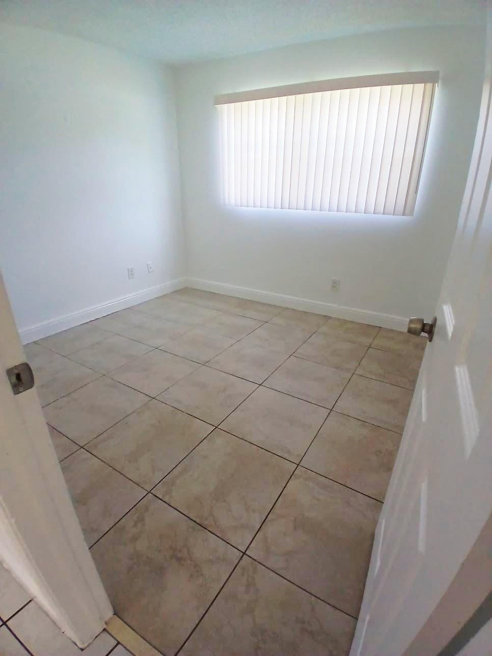 Silver Palms Condo - Residential Lease