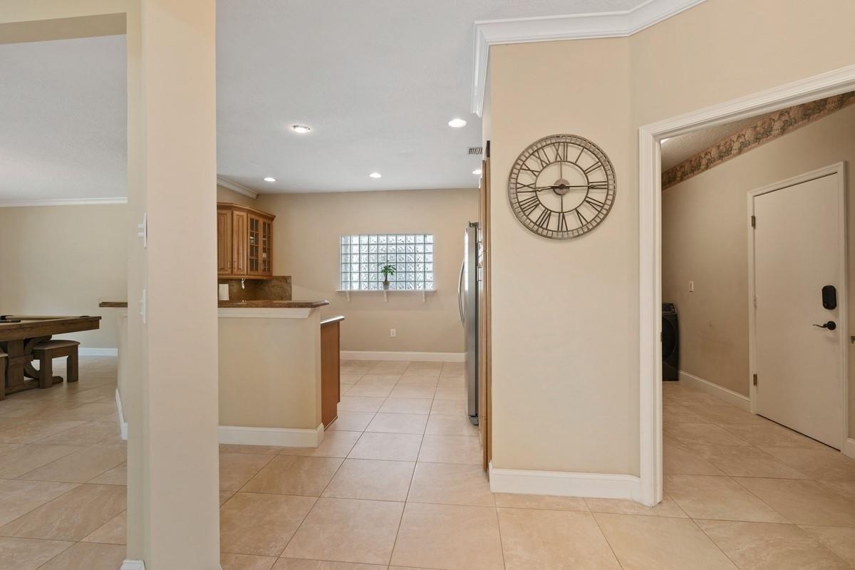 MAPLEWOOD - Residential
