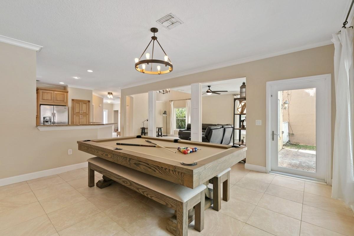 MAPLEWOOD - Residential