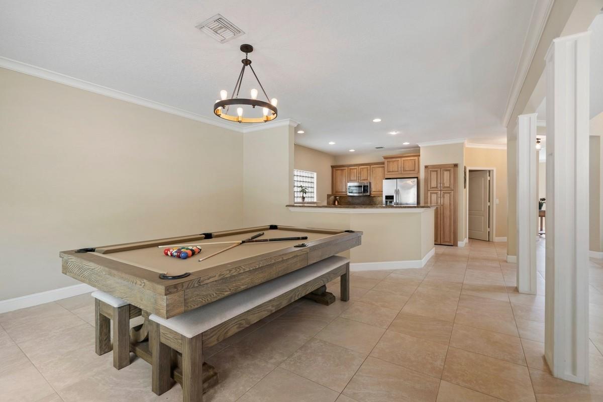 MAPLEWOOD - Residential