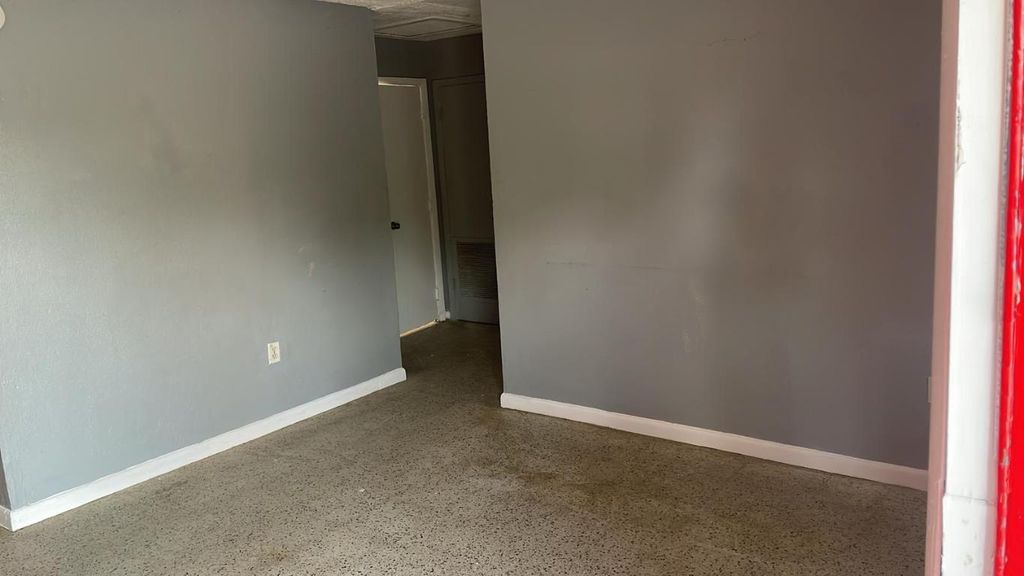 Photo of 2201 G Avenue, Fort Pierce, FL 34950 (MLS # R10945112)