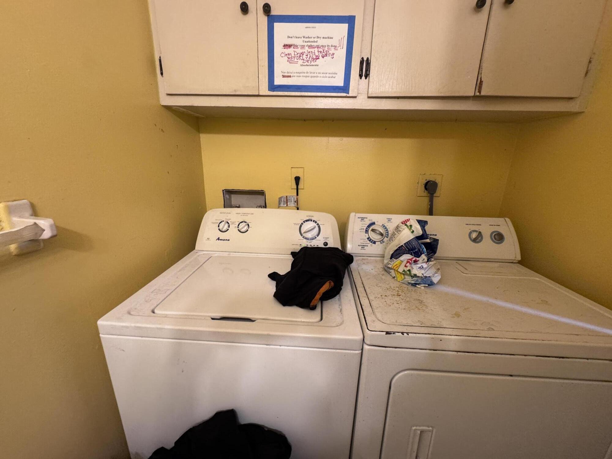 LAKE ISLAND - Residential