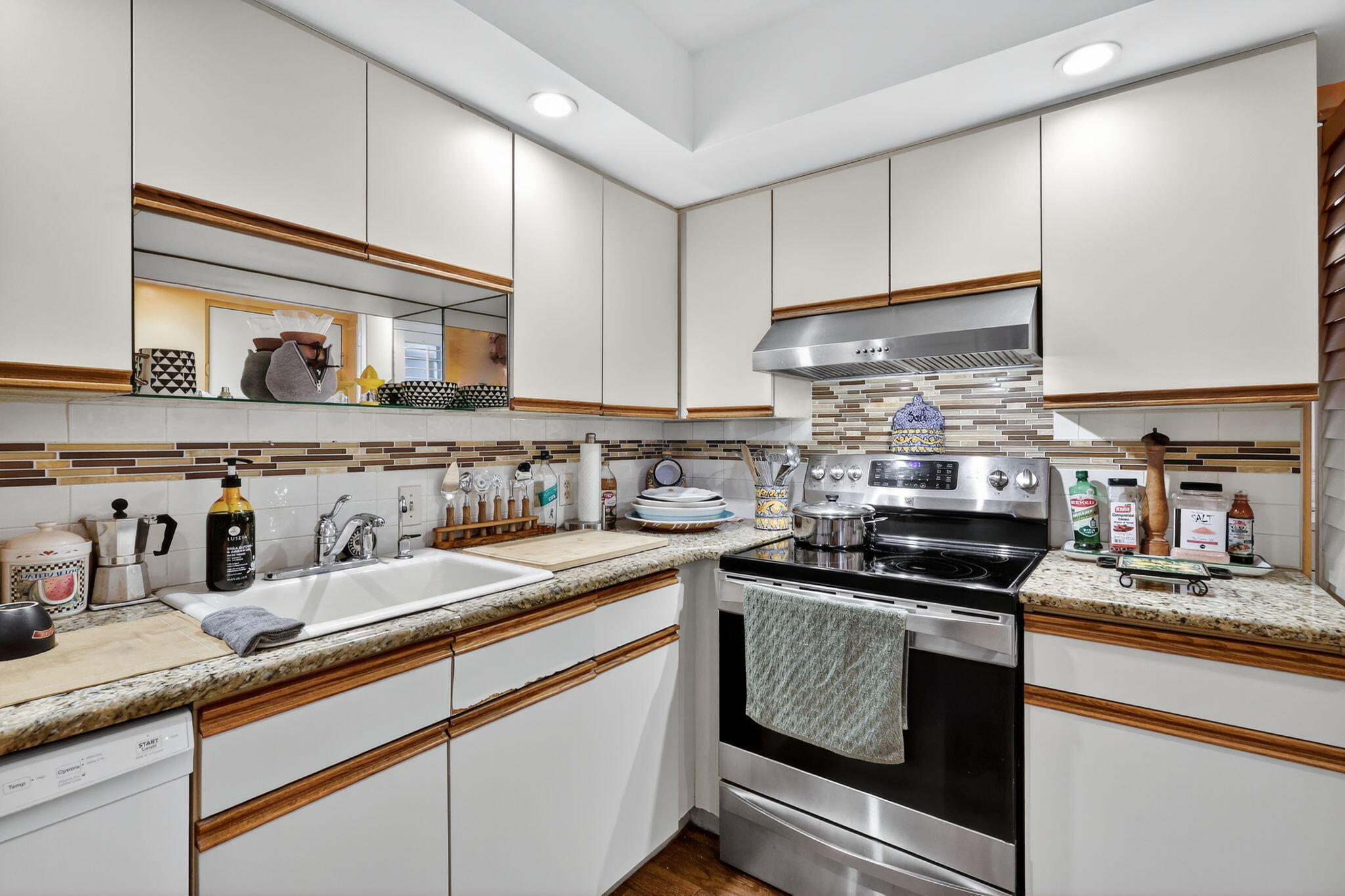 BOCA TEECA CONDO 10 - Residential