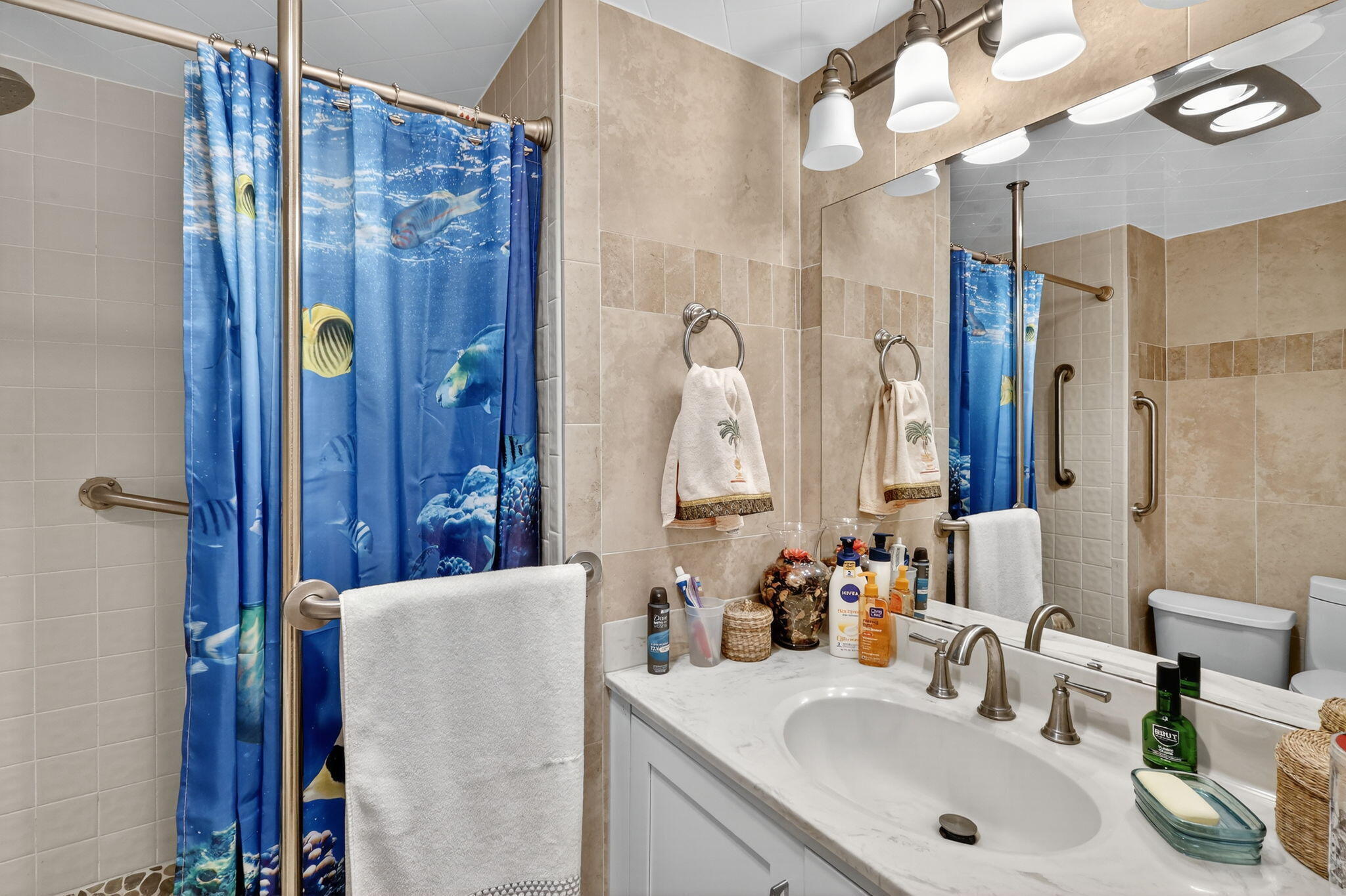 BOCA TEECA CONDO 10 - Residential