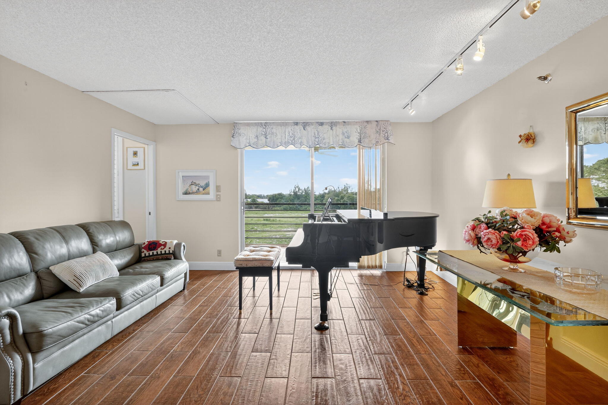 BOCA TEECA CONDO 10 - Residential