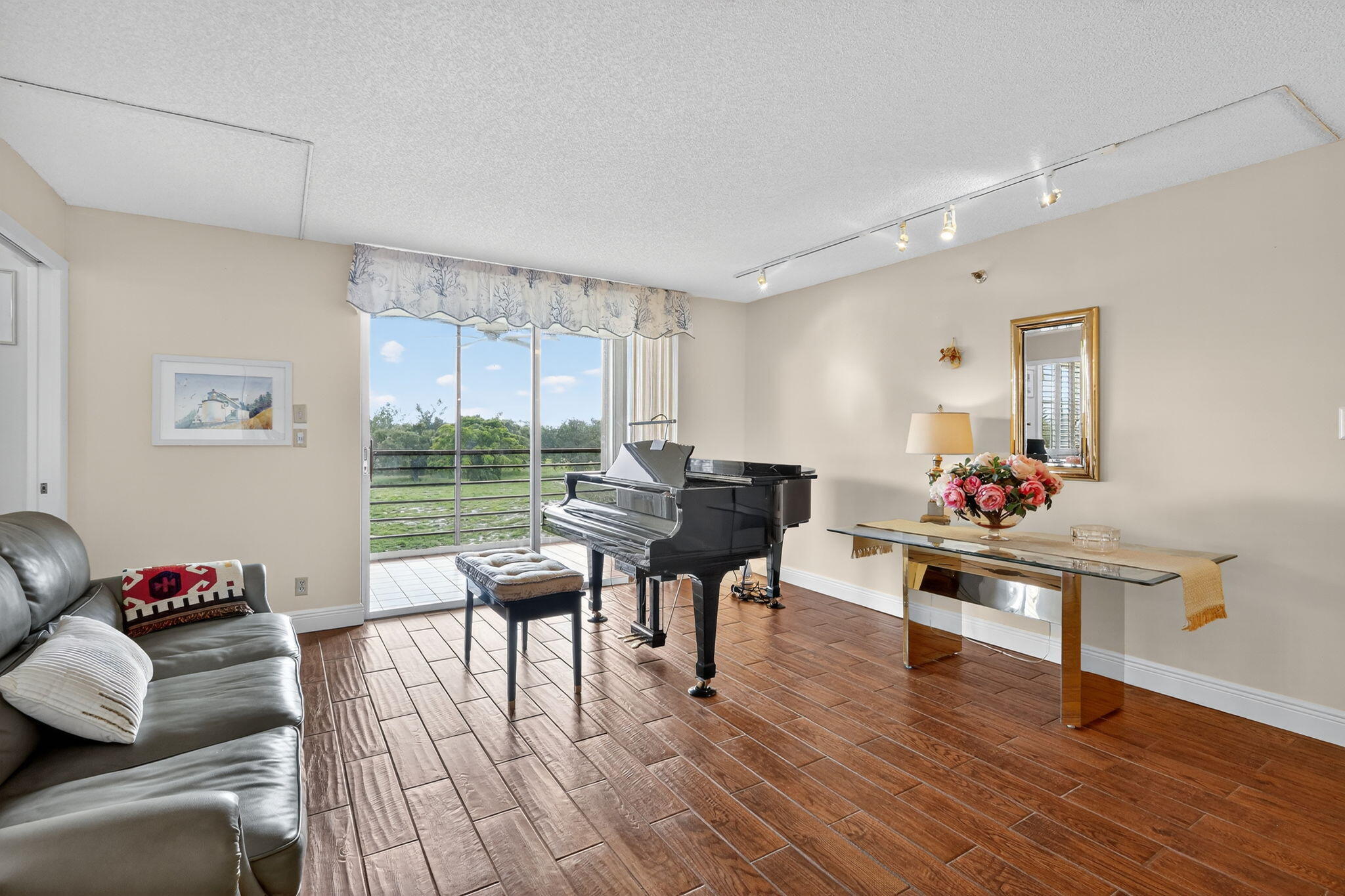 BOCA TEECA CONDO 10 - Residential