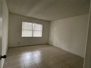 VILLAS AT CORAL SPRINGS - Residential Lease