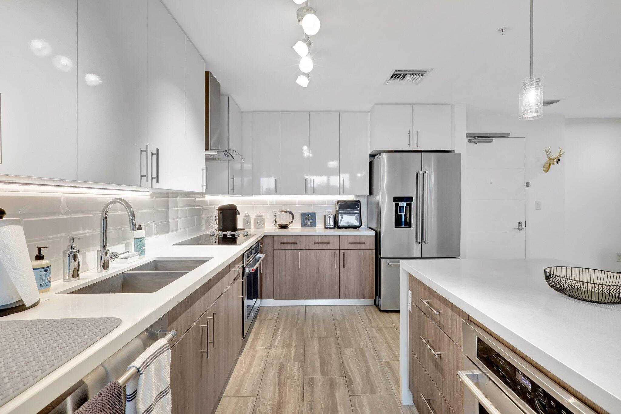 236 FIFTH AVENUE CONDO - Residential Lease