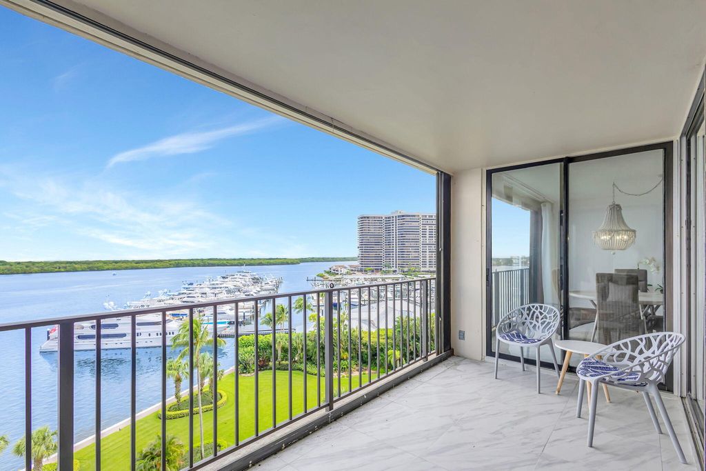 Photo of 124 Lakeshore Drive #9290, North Palm Beach, FL 33408 (MLS # R11028338)
