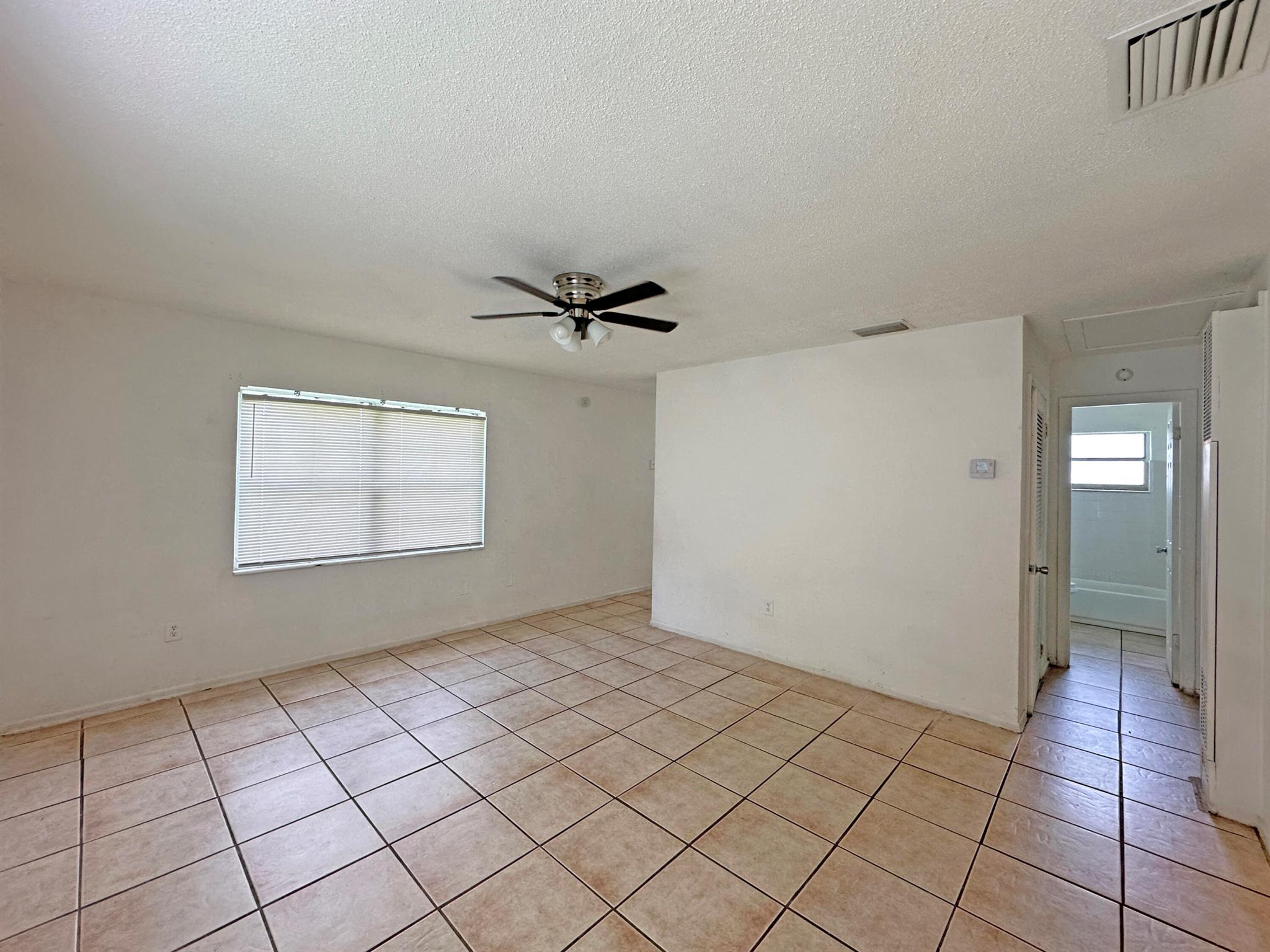 Sunny Acres - Residential Lease