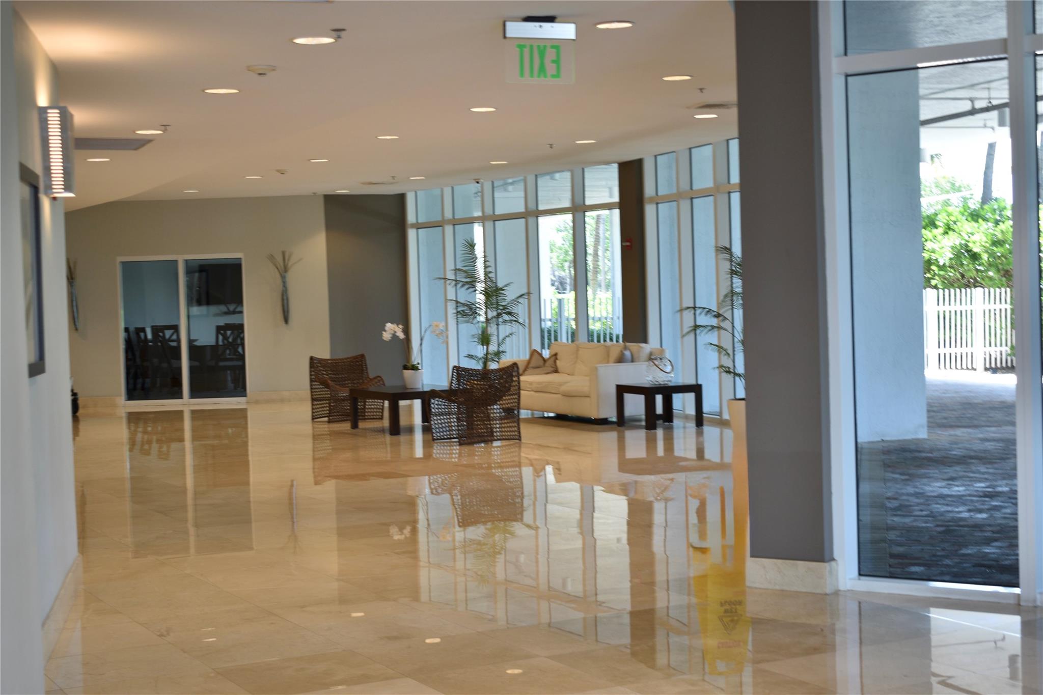 BEL-AIRE ON THE OCEAN - Residential