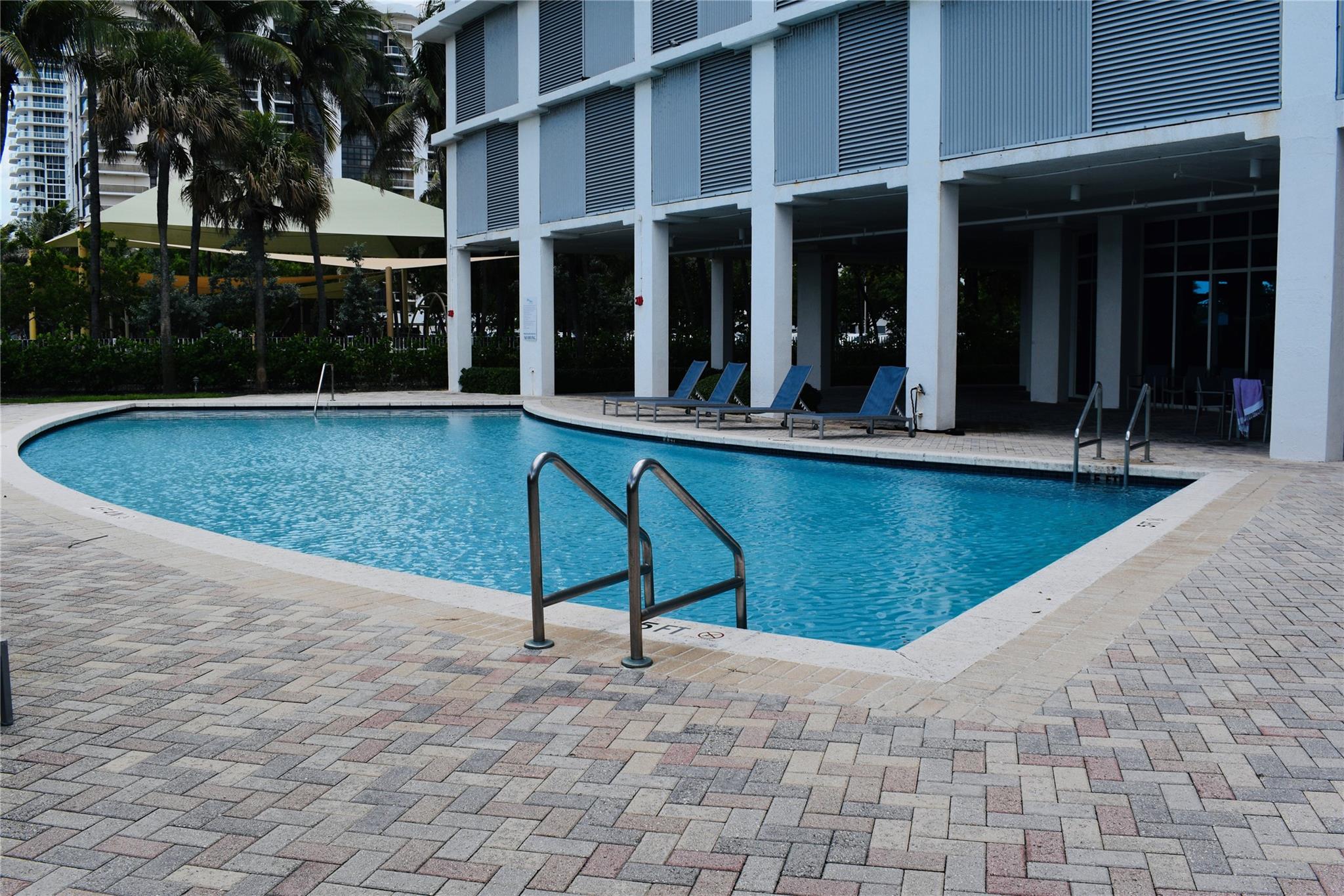 BEL-AIRE ON THE OCEAN - Residential