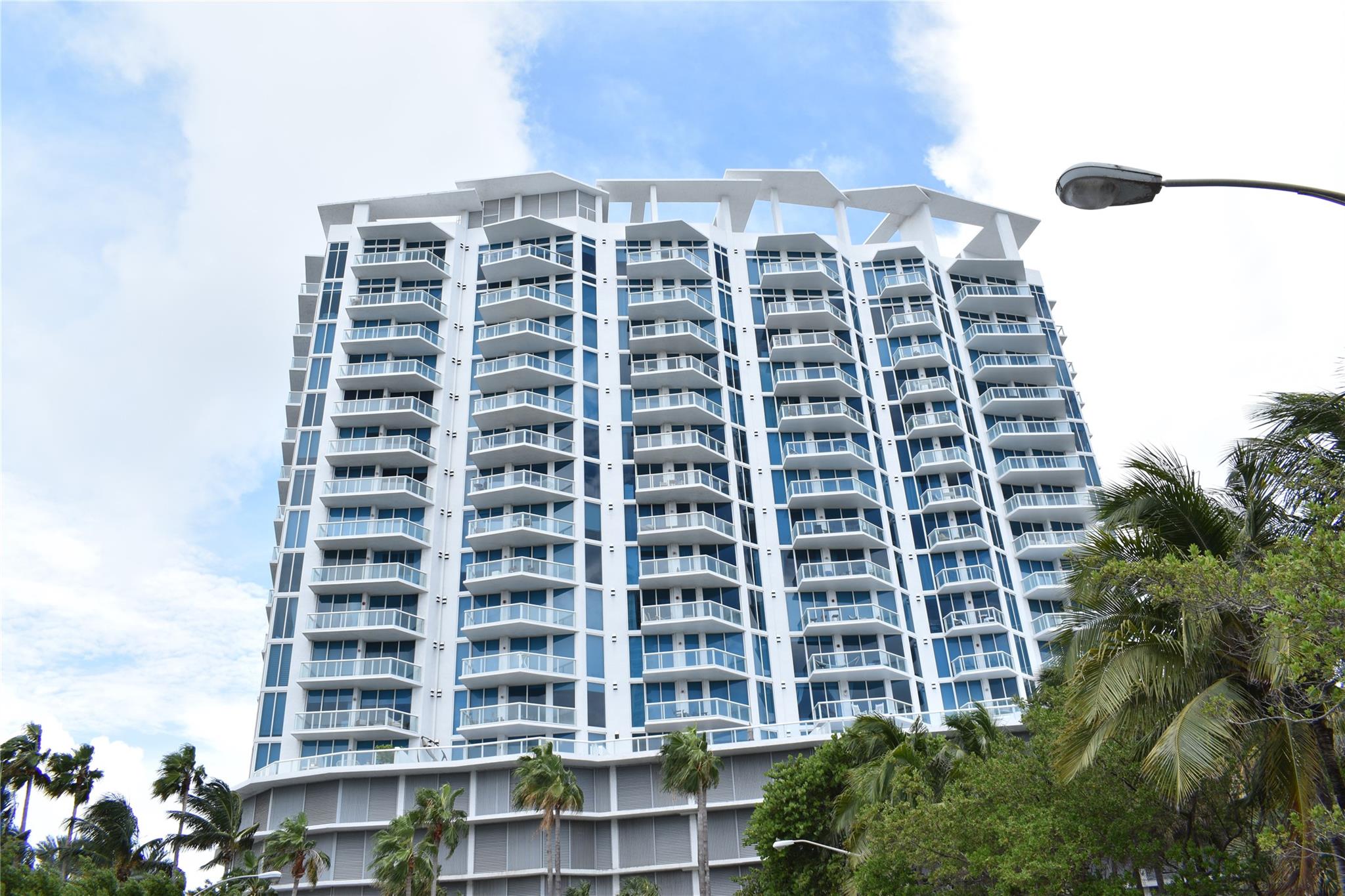 BEL-AIRE ON THE OCEAN - Residential