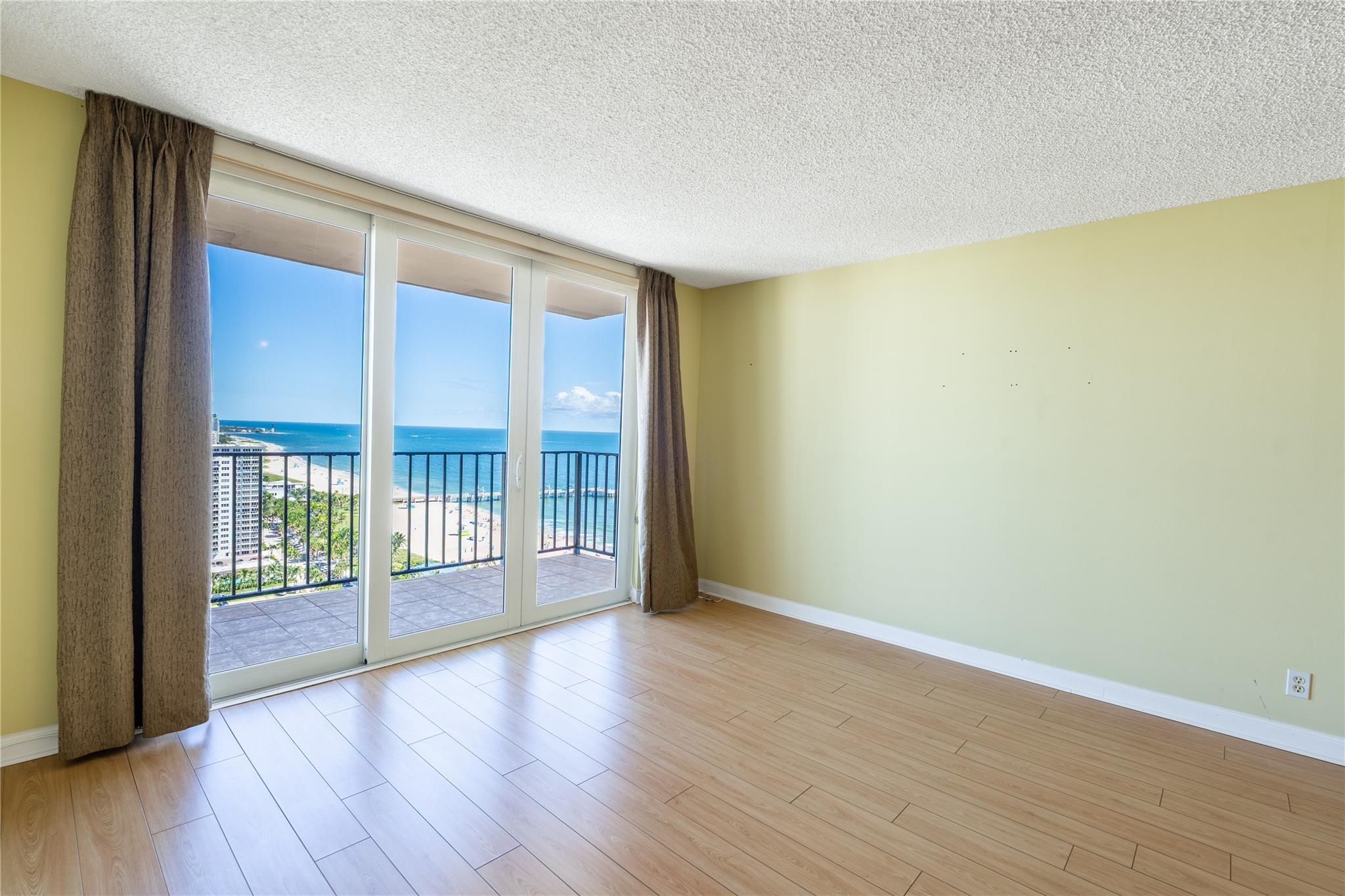 Pompano Beach Club North - Residential