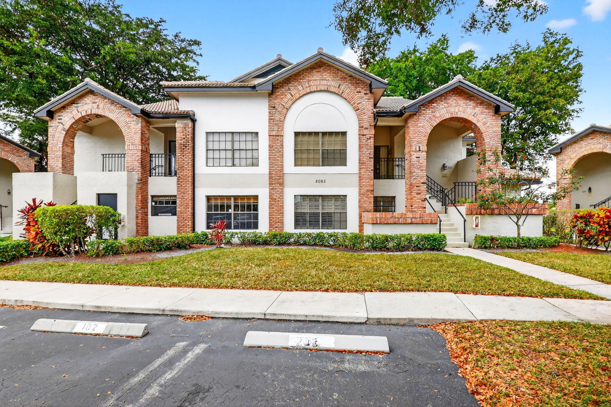 8065 Aberdeen Drive 101