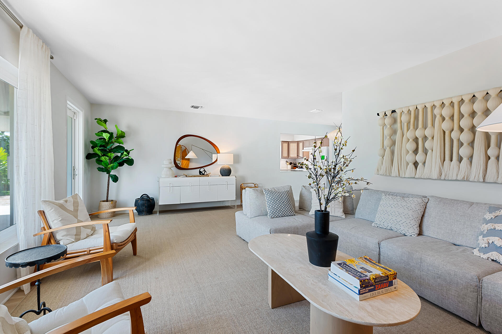 1521 NE 40th Court