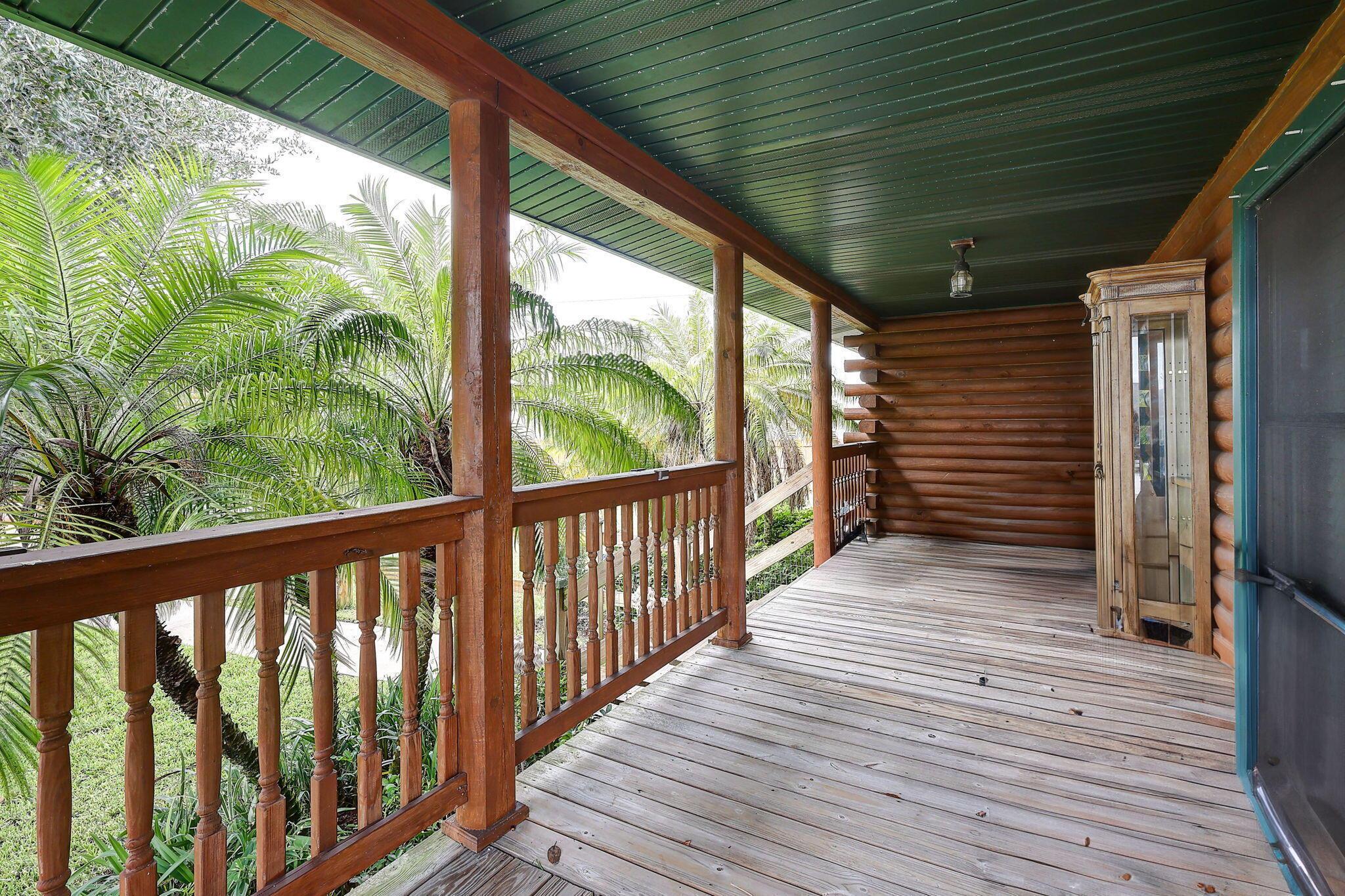 PORT ST LUCIE SECTION 33 - Residential