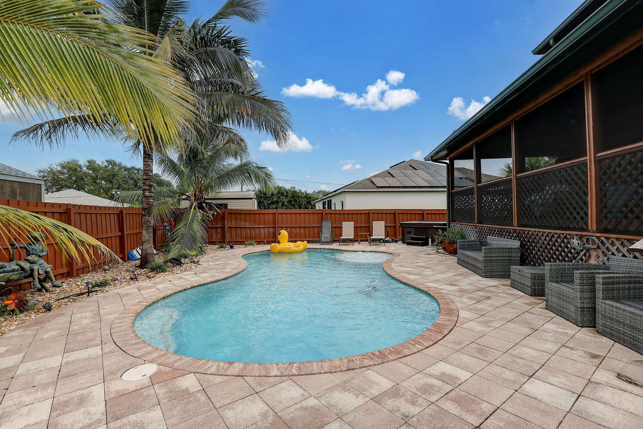 PORT ST LUCIE SECTION 33 - Residential