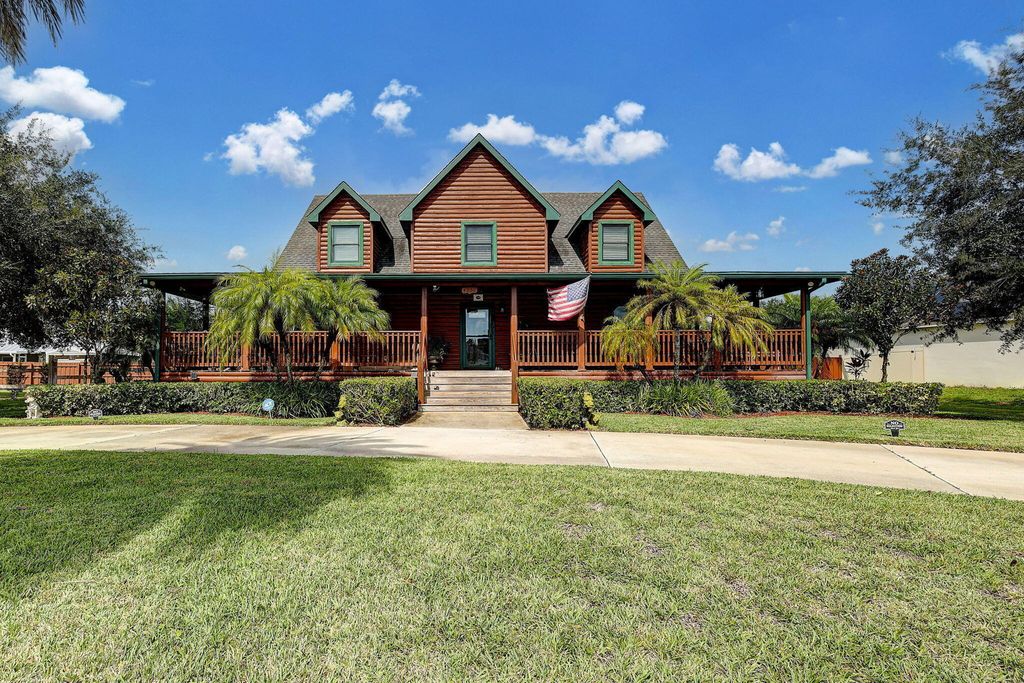 Photo of 4550 SW Calloway Street, Port Saint Lucie, FL 34953 (MLS # R11123322)