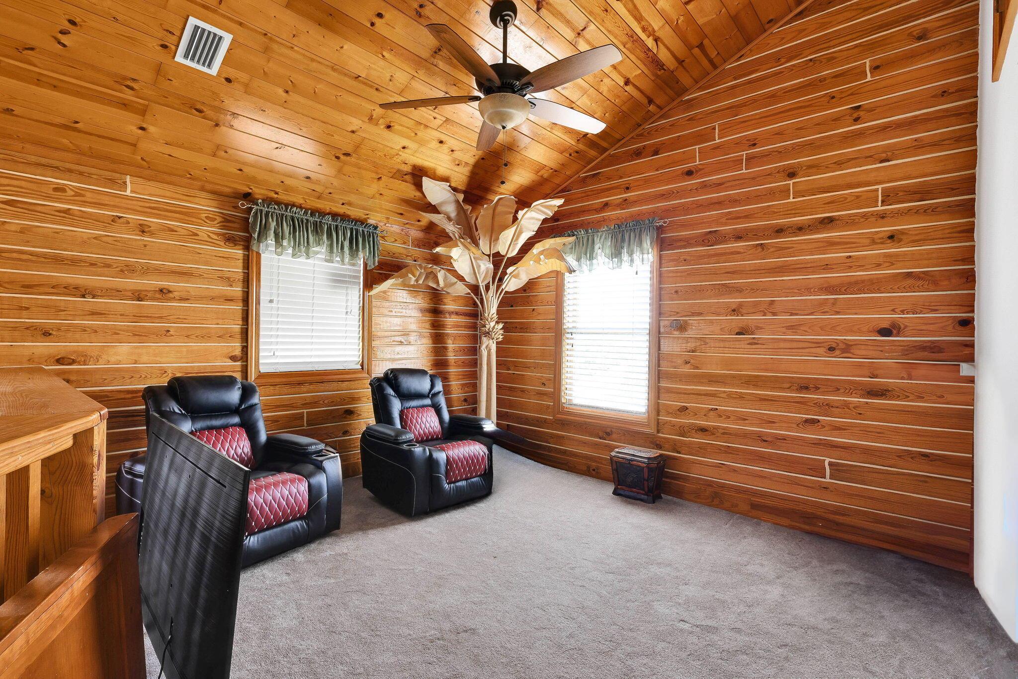 PORT ST LUCIE SECTION 33 - Residential