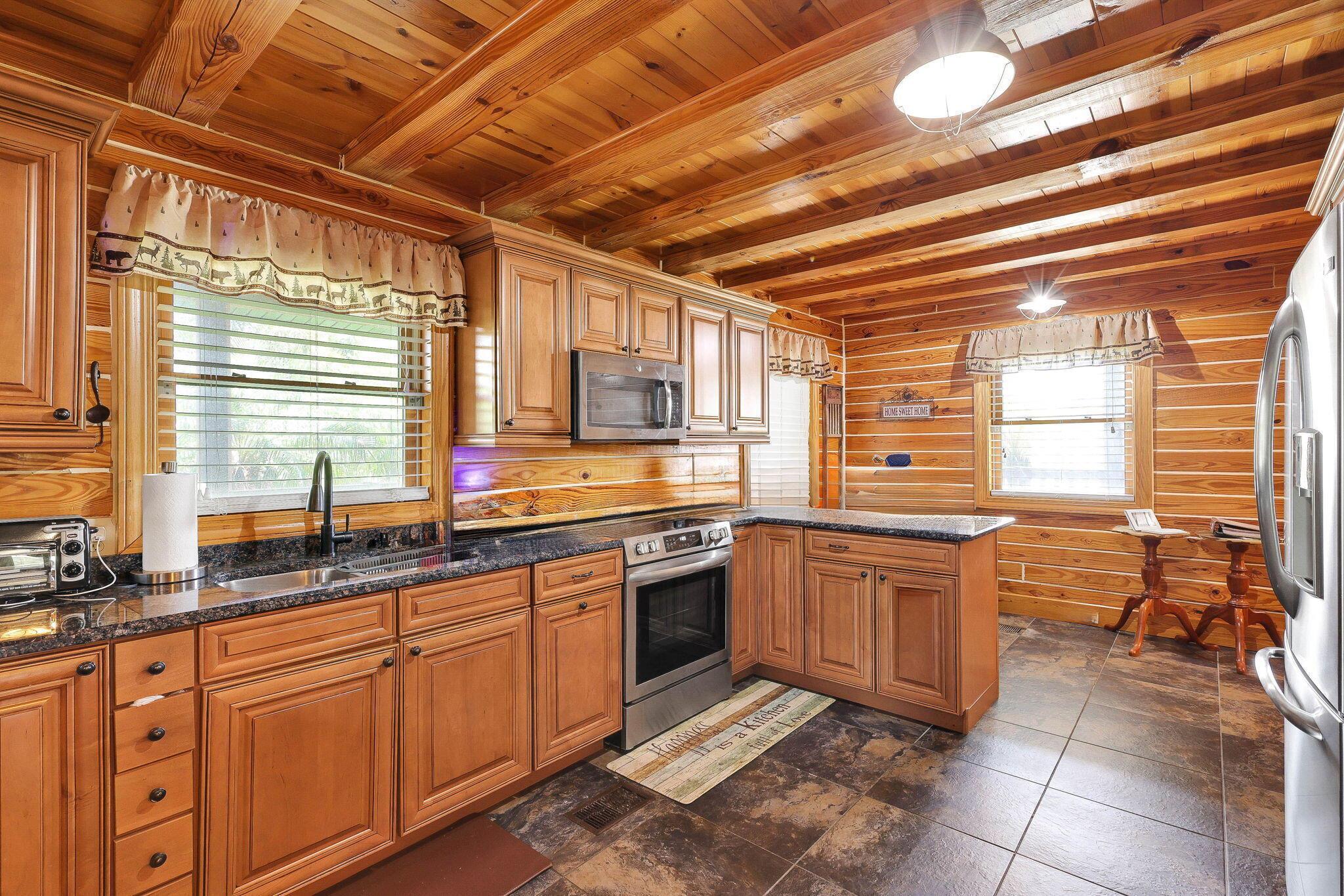 PORT ST LUCIE SECTION 33 - Residential