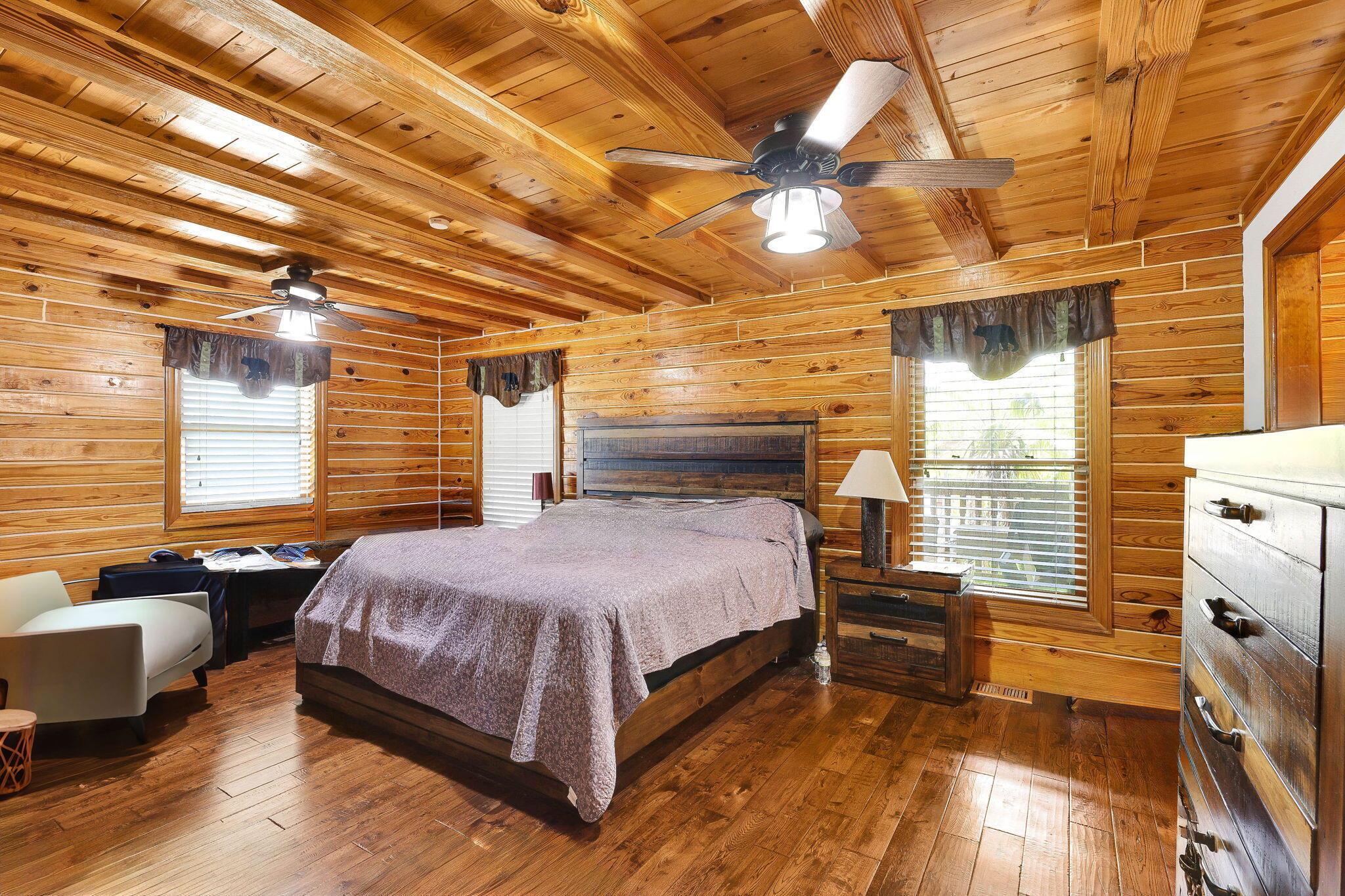 PORT ST LUCIE SECTION 33 - Residential