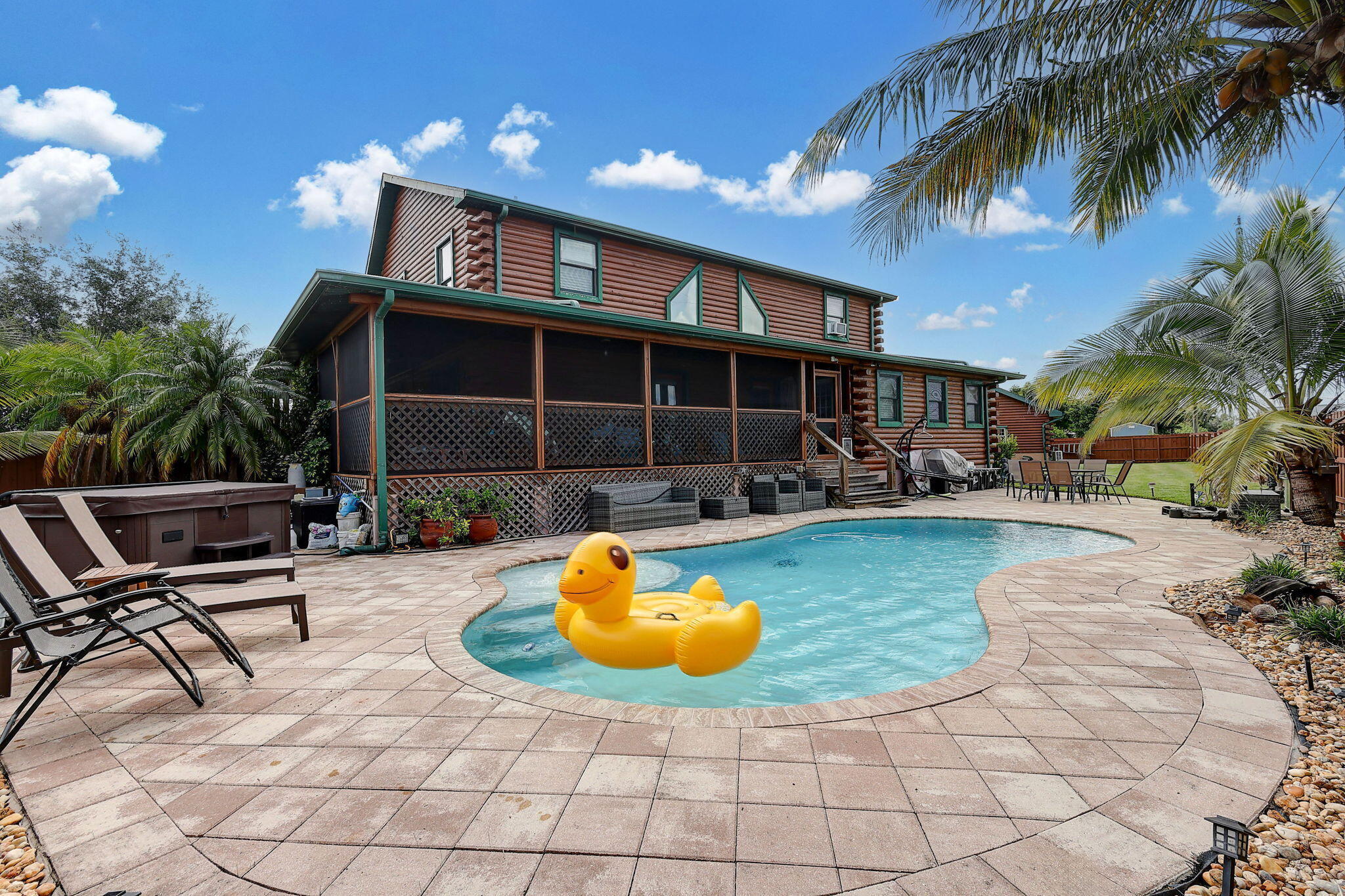 PORT ST LUCIE SECTION 33 - Residential