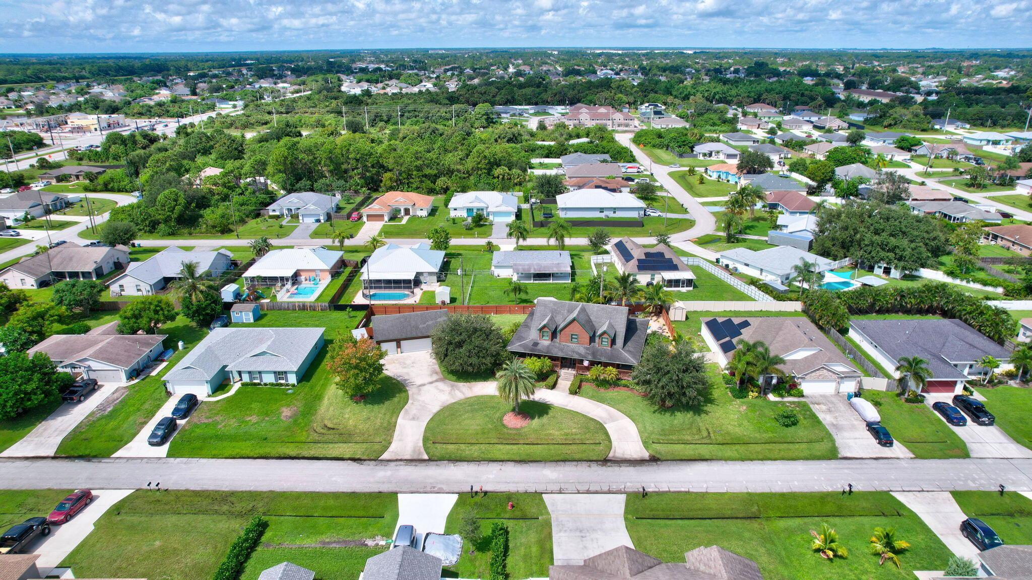 PORT ST LUCIE SECTION 33 - Residential