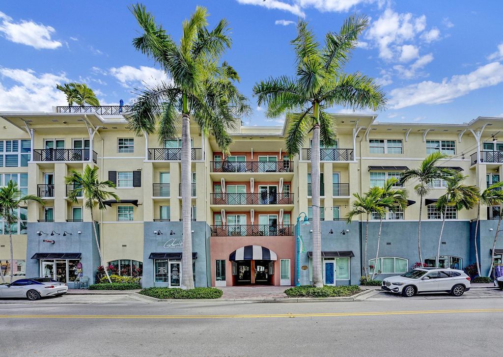 Photo of 225 NE 1st Street #205, Delray Beach, FL 33444 (MLS # R11066496)