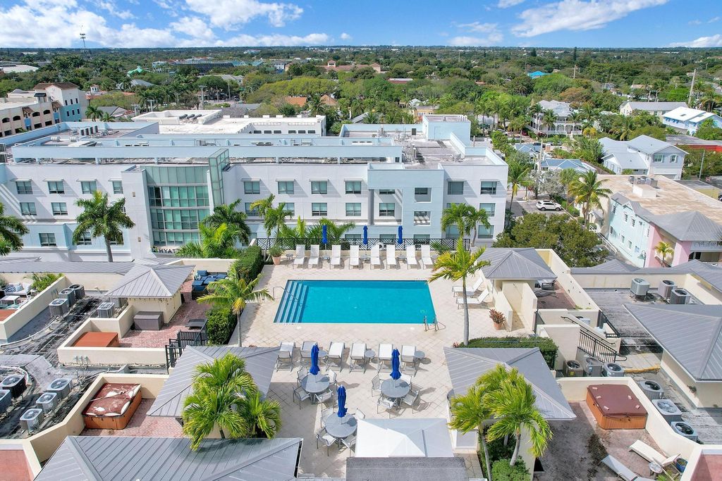 Photo of 225 NE 1st Street #205, Delray Beach, FL 33444 (MLS # R11066496)