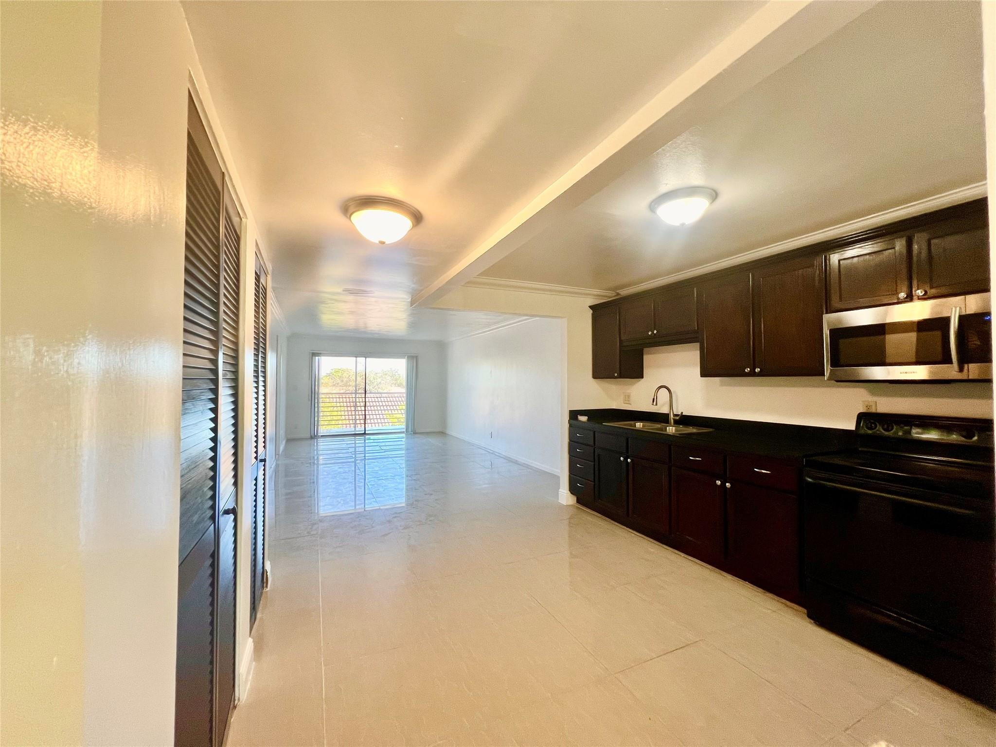 3120 N Pine Island Road 301