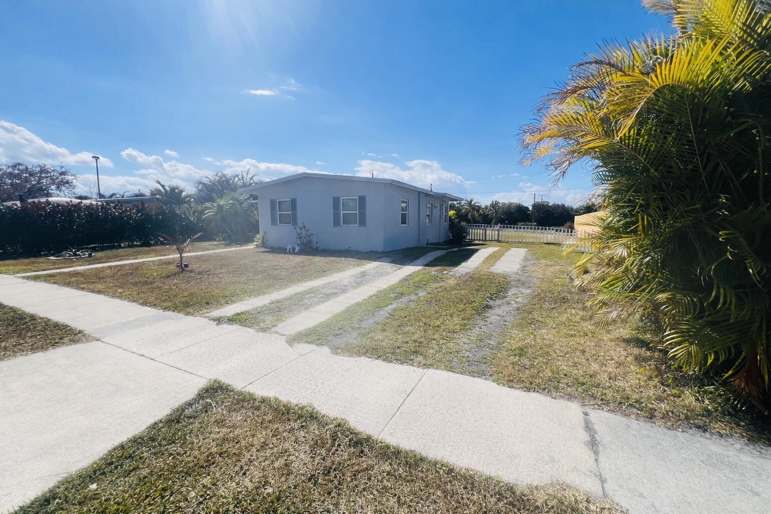 3164 SE Morningside Boulevard