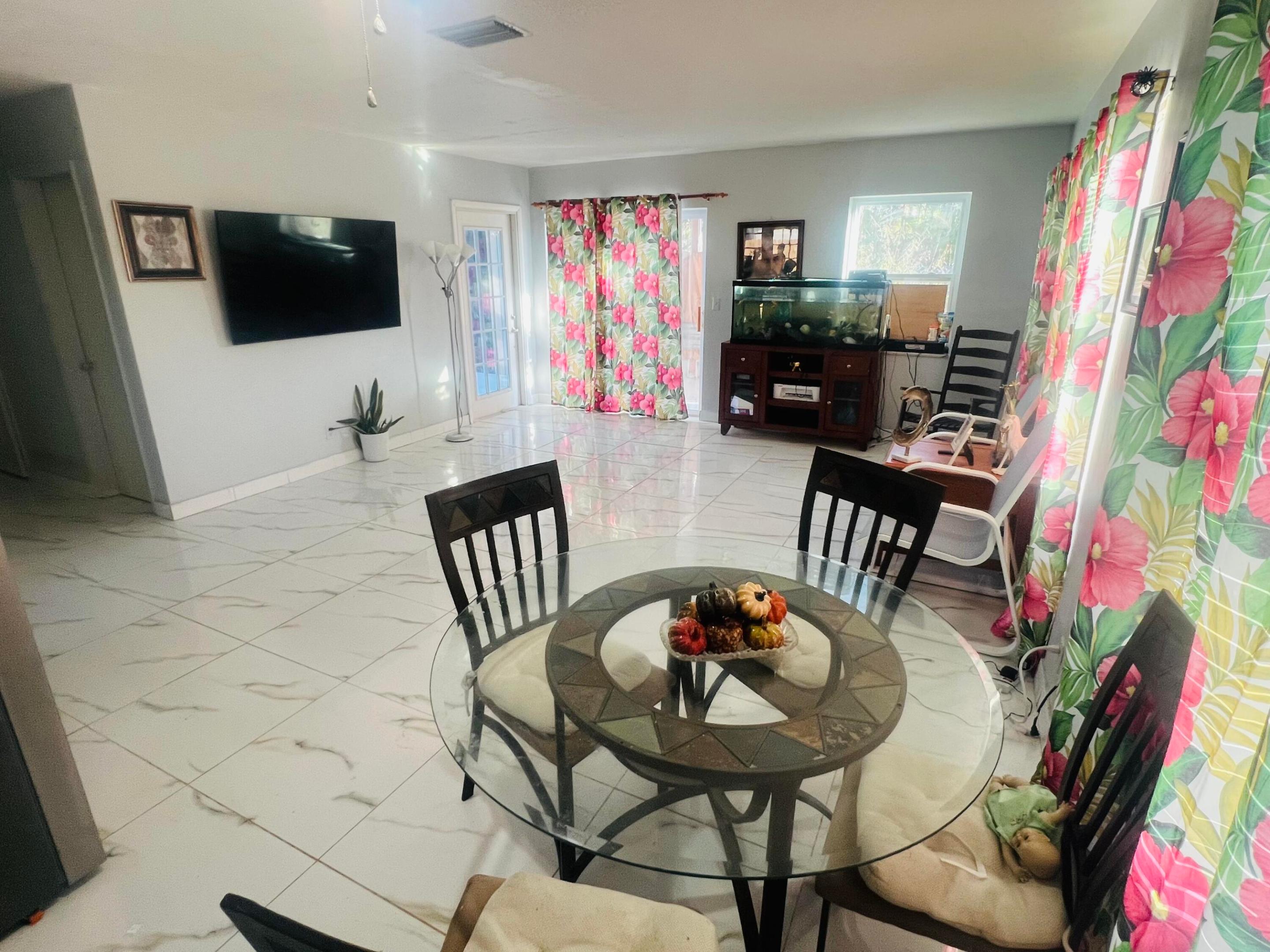 SOUTH PORT ST LUCIE UNIT 1 - Residential