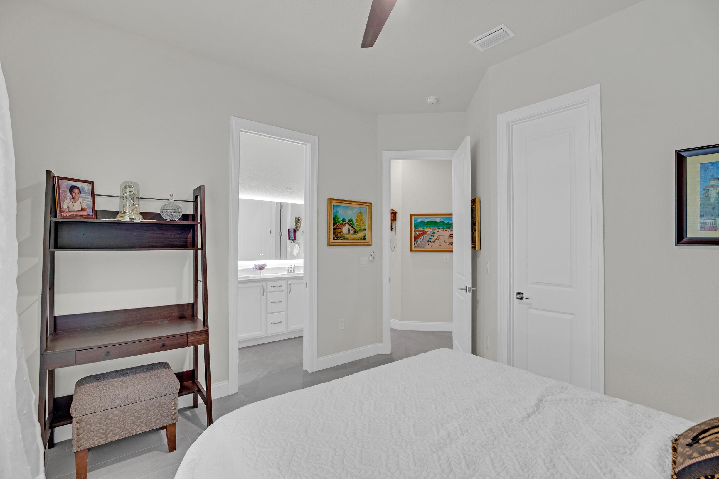 LAGUNA VILLAGE PHASE TWO - Residential